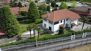 BIFAMILIARE A RIVOLI