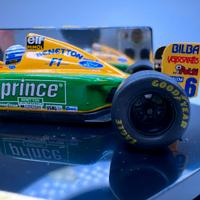 Benetton B193 - Riccardo Patrese 1993