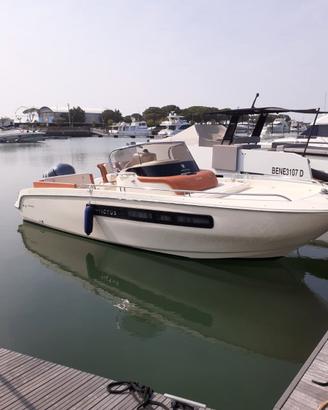 CAPOFORTE 240 CX – YAMAHA F225FETX – 198 ORE