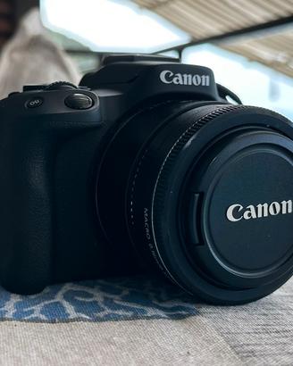 Kit Canon EOS R50