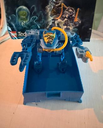 LEGO 8503 Sub Slizer Scuba the Throwbot 1999