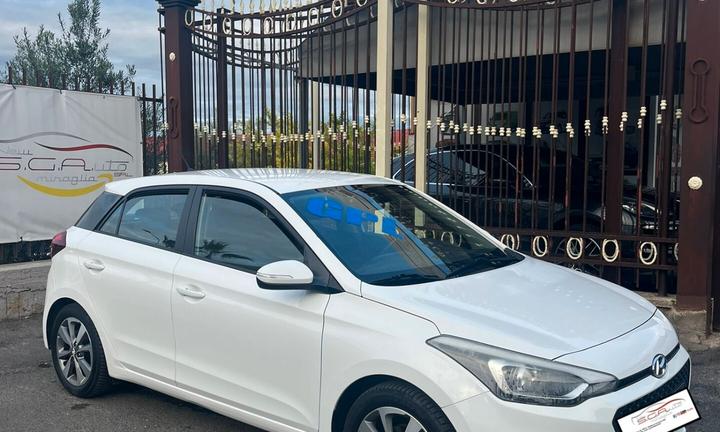 Hyundai i20 1.2 84 CV 5 porte Econext Comfort