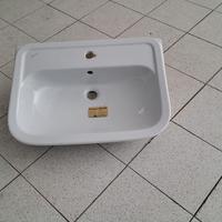 Lavandino per bagno