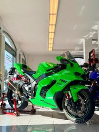 KAWASAKI NINJA ZX-10RR FINANZIABILE AKRAPOVIC
