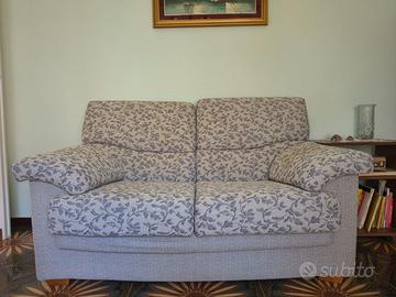 2 divani , 160 e 190