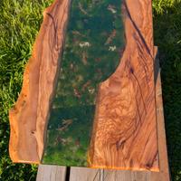 Tavolino in Ulivo e Resina