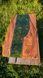 Tavolino in Ulivo e Resina