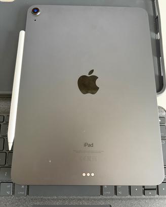 Ipad Air 4 (64GB) +tastiera logitech +apple pencil