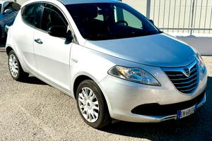 Lancia Ypsilon 1.3 MJT 16V 95 CV 5 porte S&S Silve