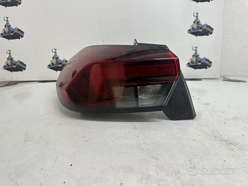 Fanalino stop DESTRO O SINISTRO OPEL CORSA 2022