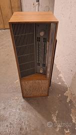 Radio d'epoca vintage in legno Anni '60/'70