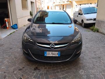 Astra sw 1.4 turbo gpl