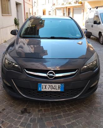 Astra sw 1.4 turbo gpl