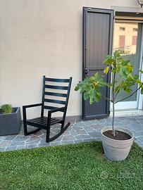Sedia a dondolo in legno