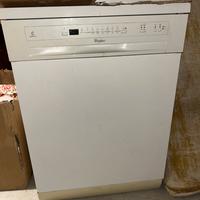 Lavastoviglie Whirlpool 6th Sense - 12 coperti