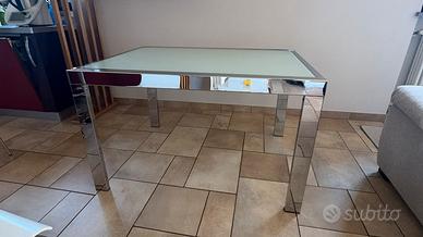 Tavolo acciaio e vetro