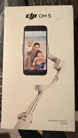 Dji OM5 stabilizzatore Smartphone 3 Assi “nuovo “