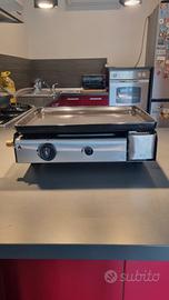 Plancha a gas fino a 8 persone
