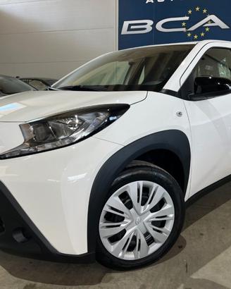 TOYOTA Aygo X 1.0 VVT-i 72 CV 5 porte Active UFF