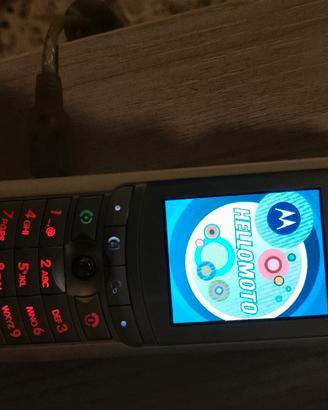 Motorola E 770