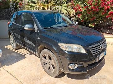 Toyota RAV4 2.2 D-4D