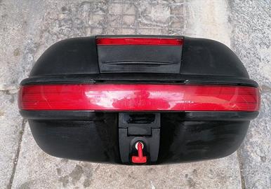 Bauletto Givi E460 usato con schienalino gomma