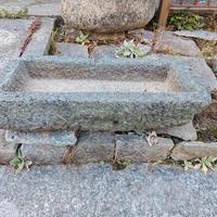 Vasca/ Lavandino in pietra 