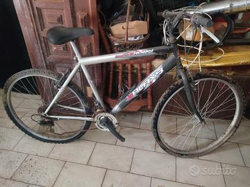 Telaio  Power bike galaxy. Con tutto quello che c'