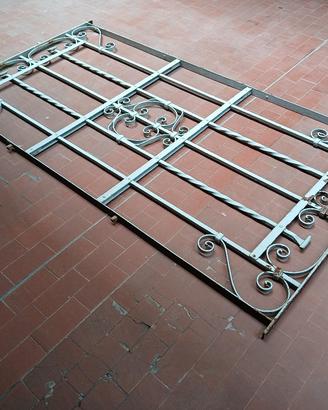 4 Grate inferriate ferro battuto