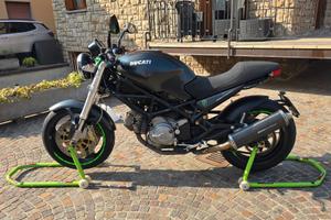 Ducati Monster 620 Dark i.e. 2004