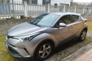 Toyota C-HR 1.8 Hybrid E-CVT Active