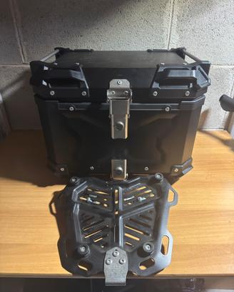 Bauletto per moto universale