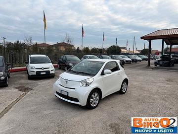 Toyota iQ 1.0 Multidrive