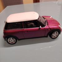 Modellino Mini Cooper scala 1/18 Burago 