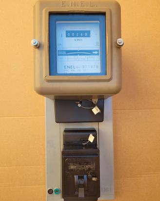 CONTATORE Eletrico Vinage anni 60 + Magnetotermci