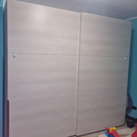 Armadio usato a 2 ante scorrevoli codice:423