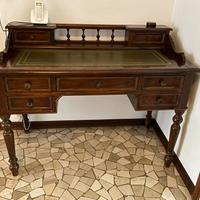 mobili antiquariato low cost