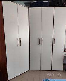 Armadio angolare con cabina armadio 