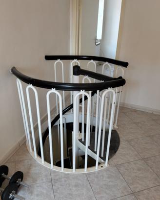 Scala a chiocciola per interno