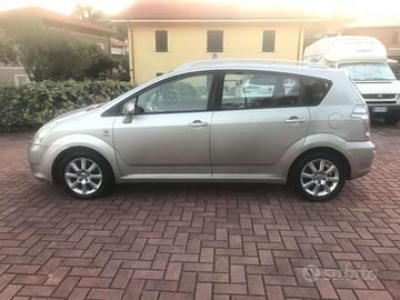 Toyota Corolla Verso  benzina + impianto metano