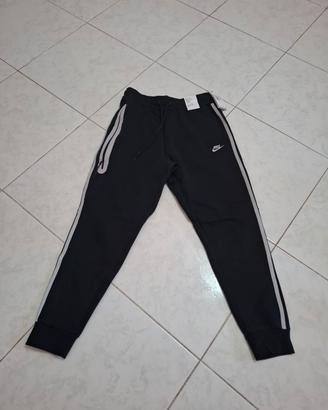 pantalone nike tech