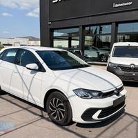 VOLKSWAGEN Polo 1.0 TSI Life - KM 0 - NEOPATENTA