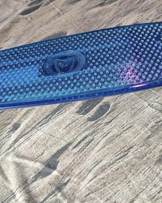 Skateboard con ruote luminose LED