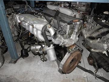 Motore Per Mercedes 280SE W116 Sigla 110983
