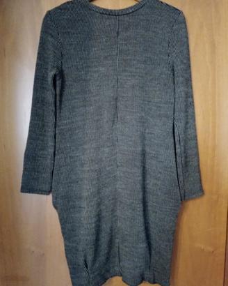 Mini abito invernale a righe nere e grigie nuovo