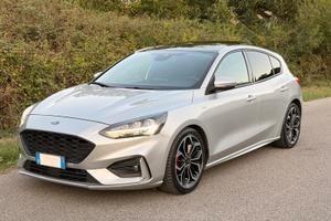 Ford Focus 2020 1.5 ecoblue ST-Line Co-pilot