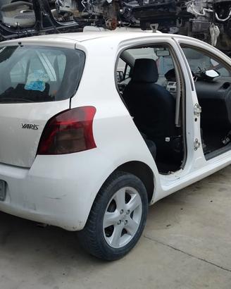 PER uso RICAMBI - TOYOTA YARIS 2006