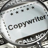 Giornalista - Copywriter - Scrittore, forse