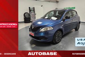 Lancia Ypsilon 1.0 firefly hybrid Silver Plus s&s