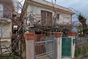 Appartamento su Via Lungomare